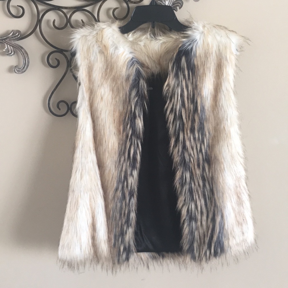 Multi-colored faux fur vest!